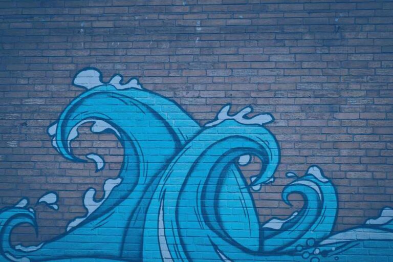 facade wave