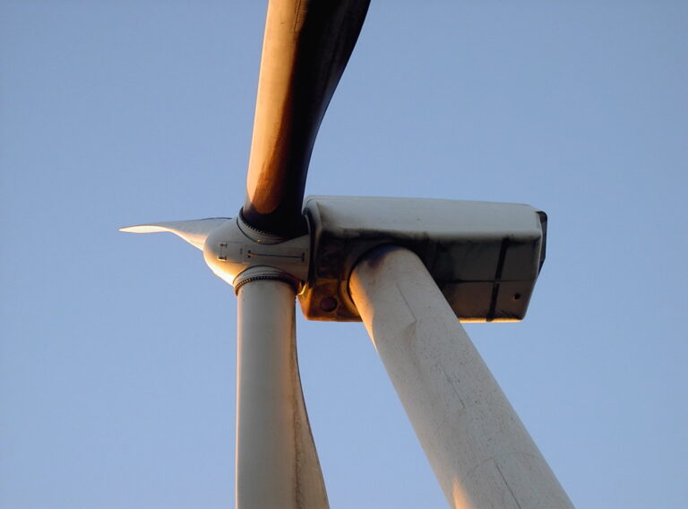 wind turbine leaking oil Copyright Neil Owen